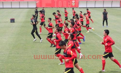 中国足球国家队舞蹈（中国足球国家队舞蹈队员名单）